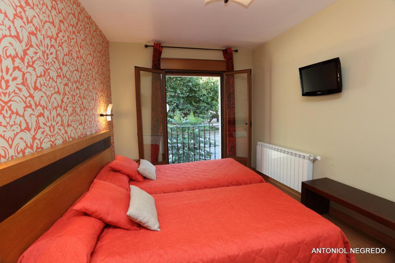 Hotel Hc Sigueenza Zewnętrze zdjęcie